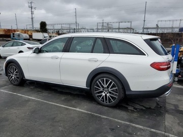 Mercedes Klasa E W213 2021 Mercedes-Benz Klasa E 450 4M All Terrain 2021 3.0l 3.0 Benzyna 362KM, zdjęcie 1