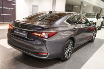 Lexus ES VII (XV70) Sedan Facelifting 300h 218KM 2023 Lexus ES 300h Business Edition 2.5 Hybryda 218KM, zdjęcie 8