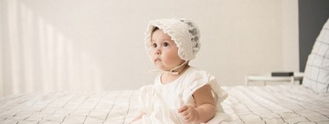 Шапочка кружевная с ВЫШИВКОЙ БЕЛАЯ на крещение КРЕЩЕННАЯ 68-74-80-86