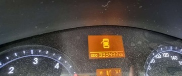 Toyota Avensis III 2014 Toyota Avensis 2014r, 2.0 D4D. Lekko przetarty lewy bok. Jezdzi. 2.0 142KM, zdjęcie 10