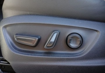 Toyota C-HR II SUV Plug-In 2.0 Hybrid Dynamic Force Plug-in  223KM 2025 Toyota C-HR C-HR PHEV Executive FV23 Salon PL Serwis ASO 1 wl., zdjęcie 34