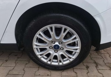 Ford Focus III Kombi 1.0 EcoBoost 100KM 2013 Ford Focus Ford Focus 1.0 EcoBoost Titanium Benzyna 100KM, zdjęcie 19