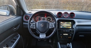 Suzuki Vitara III SUV 1.4 BOOSTERJET 140KM 2016 Suzuki Vitara 1.4 140KM BoosterJet Premium Bezwypadkowa, zdjęcie 6