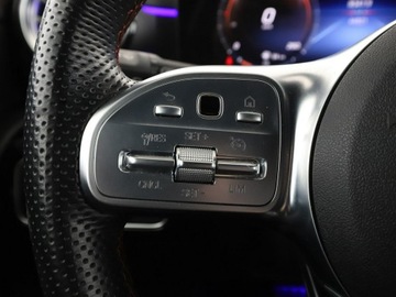 Mercedes CLA C118/X118 Shooting Brake Facelifting 1.3 200 163KM 2023 Mercedes CLA 200 automat full LED skóra/alcantara, zdjęcie 32