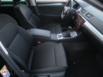 Skoda Superb III Liftback Facelifting 1.5 TSI 150KM 2019 Skoda Superb 1.5 TSI, Salon Polska, Serwis ASO, zdjęcie 8