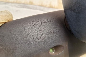 ZRCÁTKO VNITŘNÍ CITROEN C5 III BREAK (TD_) E11026053 2.7L DIESEL 150KW