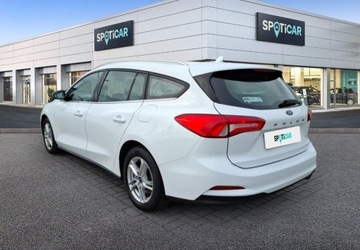 Ford Focus IV Kombi 1.0 EcoBoost 125KM 2019 Ford Focus 1.0 EcoBoost Trend Edition Benzyna 125KM, zdjęcie 6