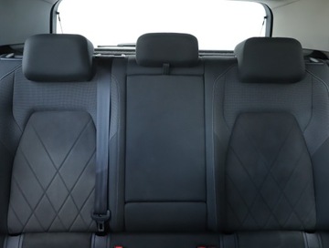 Volkswagen Golf VII Hatchback 5d Facelifting 1.5 TSI BMT 130KM 2020 VW Golf 1.5 eTSI, Salon Polska, Serwis ASO, Navi, zdjęcie 9