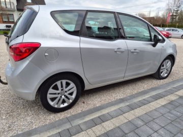 Opel Meriva II Mikrovan 1.4 Twinport ECOTEC 100KM 2011 Opel Meriva Sliczna 1.4 b z Niemiec przebieg 180 tys km jak nowa wersja Co, zdjęcie 9