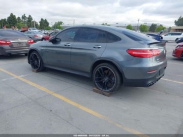 Mercedes GLC C253 2019 Mercedes-Benz GLC 63 Amg Coupe 2019 4.0 Benzyna 469KM, zdjęcie 2