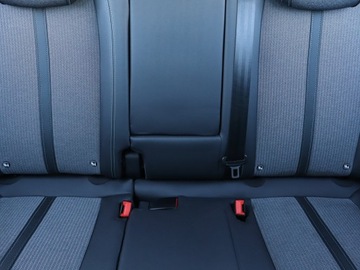 Peugeot 3008 II Crossover Facelifting  1.2 PureTech 130KM 2024 Peugeot 3008 1.2 PureTech, Salon Polska, zdjęcie 9