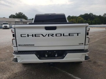 Chevrolet Silverado II 2024 Chevrolet Silverado K2500 Heavy Duty LTZ 2024 6.6l 6.6 Diesel 401KM, zdjęcie 2