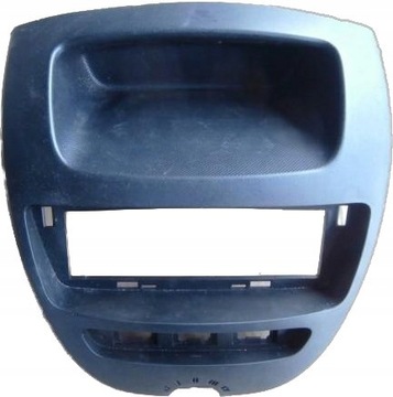 KONZOLA RÁMEČEK TOYOTA AYGO 2005-2010 ROK