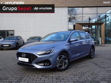 Hyundai i30 III 2025 Hyundai i30 Pure 1.5 GDI 2WD 6MT + pakiety Comfort, Design + Winter