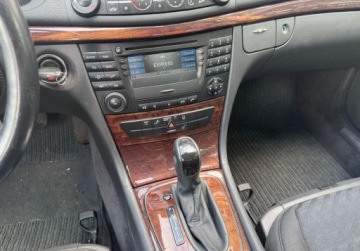 Mercedes Klasa E W211 Sedan W211 1.8 (200 Kompressor) 163KM 2002 Mercedes-Benz Klasa E 1.8 Benzyna 163KM, zdjęcie 19