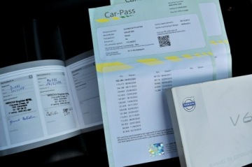 Volvo V60 I Kombi Facelifting 2.0 D3 136KM 2014 Volvo V60 2.0 D3 5-Cylindrów Lift Digital Led, zdjęcie 36