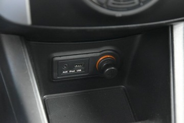 Kia Venga Mikrovan 1.4 DOHC CVVT 90KM 2014 Kia Venga 1.4i 90KM 2014r. Climatronic TEMPOMAT, zdjęcie 13