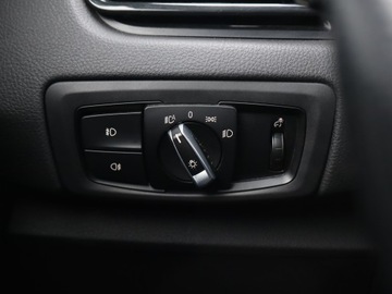 BMW Seria 2 F22-F23-F45-F46 Coupe Facelifting 218d 150KM 2018 BMW 2 Active Tourer 218d Active Tourer, zdjęcie 18