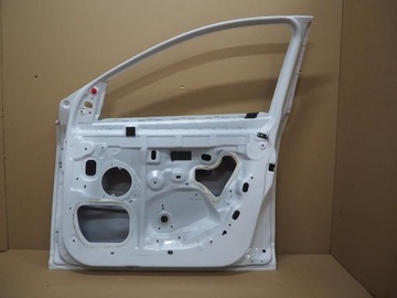 DVEŘE PRAVÝ PŘEDNÍ RENAULT FLUENCE