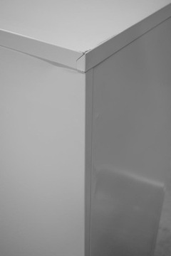 МЕТАЛЛИЧЕСКИЙ ШКАФ ДЛЯ ДОКУМЕНТОВ PAT С 4 ЯЩИКАМИ.