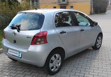 Toyota Yaris II Hatchback 5d 1.3 i VVT-i 86KM 2009 Toyota Yaris 1,3 Benzyna Klima 5 Drzwi Po oplatach z Niemiec, zdjęcie 4