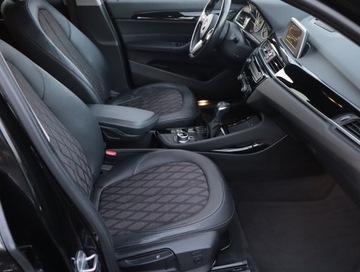BMW X1 F48 Crossover xDrive18d 150KM 2017 BMW X1 xDrive18d, Salon Polska, Serwis ASO, 4X4, zdjęcie 8