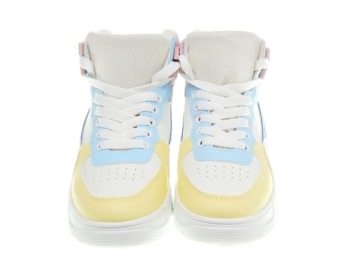 СПОРТИВНЫЕ ОБУВЬ БЕЛЫЙ-МУЛЬТИ. р.39