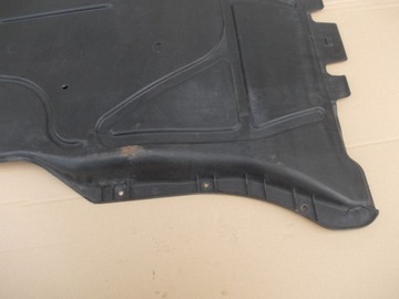 Крышка двигателя VW t roc Skoda Karoq 5WA825236C