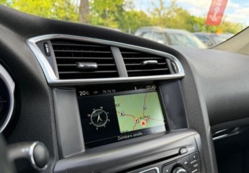 DS 4 I Hatchback (Citroen) 1.6 HDi 112KM 2013 Citroen DS4 Citroen DS4 1.6 HDi Chic 1.6 Diesel 112KM, zdjęcie 38