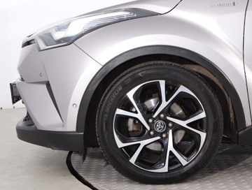 Toyota C-HR I Crossover 1.8 Hybrid 122KM 2016 Toyota C-HR 1.8 Hybrid, Salon Polska, zdjęcie 14