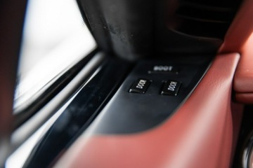 Rolls-Royce 2014 Rolls-Royce Wraith Coupe 6.6L V12 632 KM Japonia., zdjęcie 36