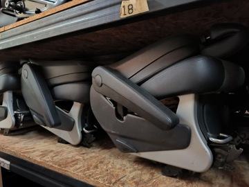 MERCEDES VITO VIANO SEDADLO W 639 1KA KAPITÁN