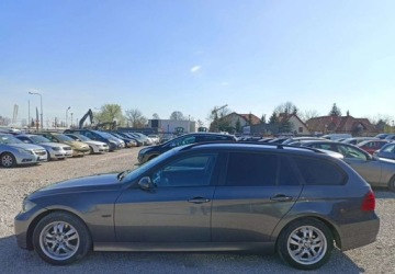 BMW Seria 3 E90-91-92-93 Touring E91 2.0 320d 163KM 2008 BMW Seria 3 BMW Seria 3 2.0 Diesel 163KM, zdjęcie 1