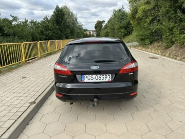 Ford Mondeo IV Sedan 1.8 Duratorq TDCi 125KM 2007 Ford Mondeo MK4 1.8 TDCI 2-strefowy klimatronic, zdjęcie 4