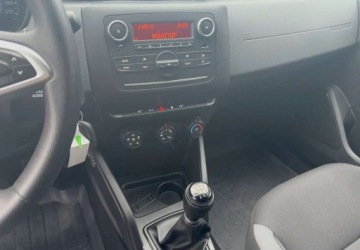 Dacia Duster II SUV 1.0 TCe LPG 100KM 2020 Dacia Duster 1.0 TCE 100 KM LPG 5 bieg. manual Comfort BenzynaLPG, zdjęcie 16