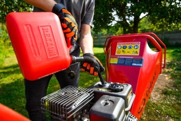 RB02PRO CEDRUS БЕНЗИНОВЫЙ ИЗМЕЛЬЧИТЕЛЬ ПРОФЕССИОНАЛЬНЫЙ РЕБАК ДЛЯ ВЕТОК 12см RB