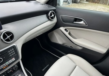 Mercedes GLA I Off-Roader Facelifting 1.6 180 122KM 2018 Mercedes-Benz GLA 1,6 Benzyna 122 KM Automat GWARANCJA Zamiana Zarejestrow, zdjęcie 16