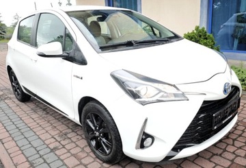 Toyota Yaris III Hatchback 5d Facelifting 2017 1.5 Hybrid 100KM 2018 TOYOTA YARIS HYBRYDA, zdjęcie 3