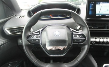 Peugeot 5008 II Crossover Facelifting 1.2 PureTech 130KM 2023 Peugeot 5008 1.2 Benzyna 131KM, zdjęcie 14