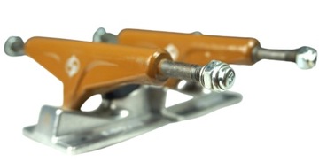 Trucki deskorolkowe Silver A Class - 20 cm.