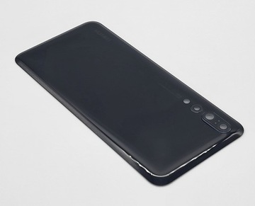 НОВЫЙ ЗАДНИЙ КОРПУС В КОМПЛЕКТЕ СО СТЕКЛО КАМЕРЫ Huawei P20 PRO Black