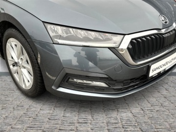 Skoda Octavia IV Kombi 2.0 TDI 150KM 2021 Skoda Octavia 2.0TDI 150KM Ambition DSG l Salon Po, zdjęcie 32