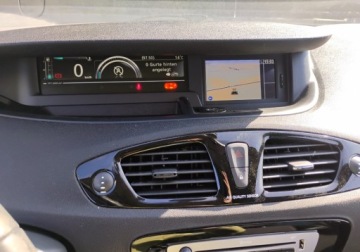 Renault Scenic III XMOD Energy TCe 115KM 2013 Renault Scenic 2013r, 1.2 Benzyna. Lekko uszkodzony prawy przod. Jezdzi., zdjęcie 11