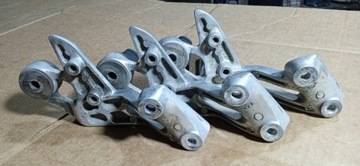 YAMAHA XJ 900 4KM 93-03 ЛЕВАЯ ПОДНОЖКА КРЕПЛЕНИЕ ЗАДНЕГО ПАССАЖИРА