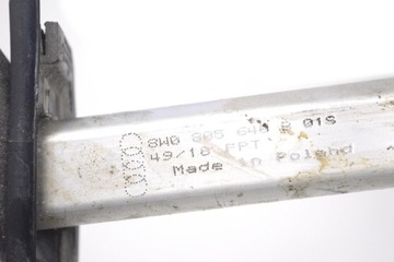 AUDI A4 8W B9 2019 RHD PŘEDNÍ LEVÝ DRŽÁK POSILOVACÍ