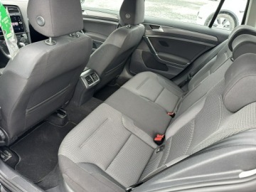 Volkswagen Golf VII Variant Facelifting 1.6 TDI-CR DPF BMT 115KM 2018 Volkswagen Golf Variant 1.6 TDI DSG Comfortline, zdjęcie 25