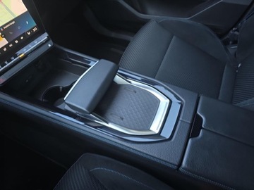 Renault Austral 2022 Austral 1.3 TCe mHEV Iconic esprit Alpine aut, zdjęcie 14