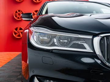 BMW Seria 7 G11-G12 Sedan 740d 320KM 2017 Od ręki - 740d xDrive Sedan 3.0 320KM 2017, zdjęcie 28