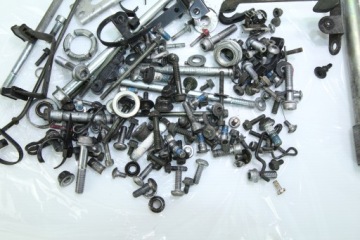 SUZUKI GSX-R 1000 K5 K6 ВИНТЫ