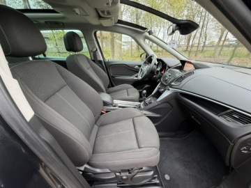 Opel Zafira C Tourer 1.6 CDTI ECOTEC 136KM 2015 Opel Zafira COSMO 1.6 CDTI 136 KM Navi Alu17'', zdjęcie 29